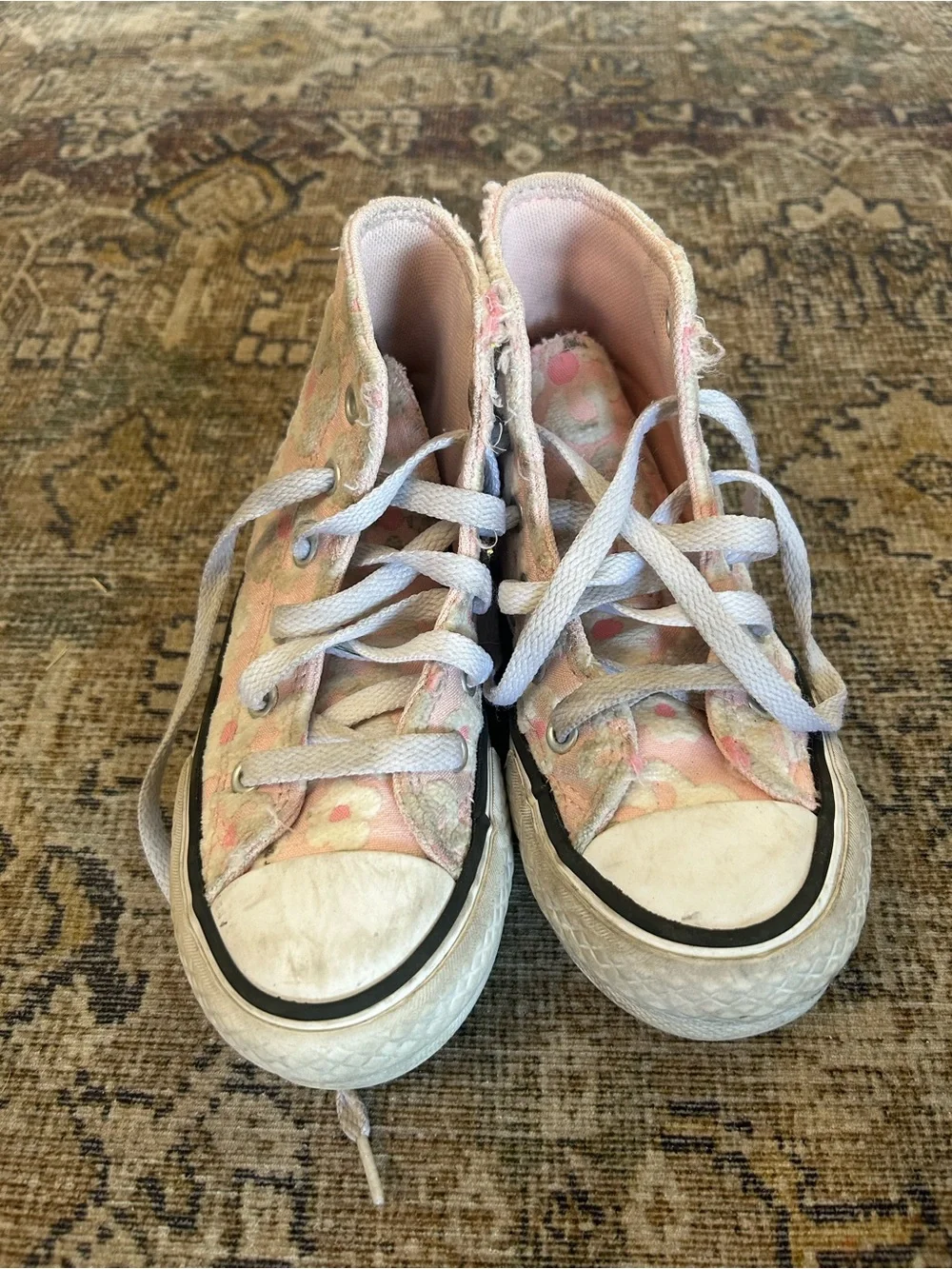 Converse cute high